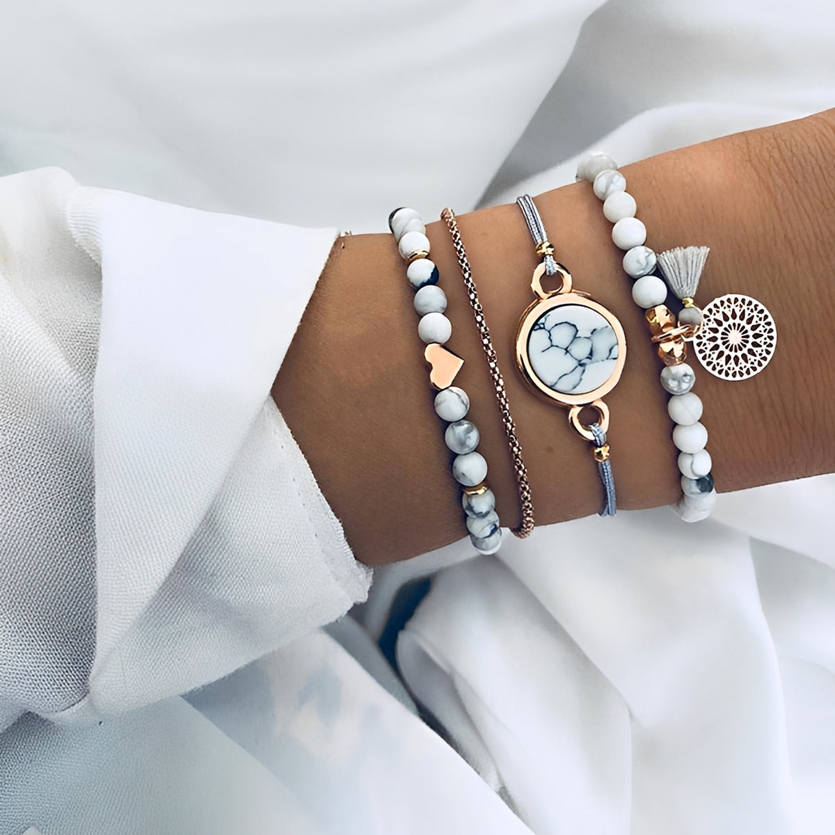Alora – Elegant lime bracelet set