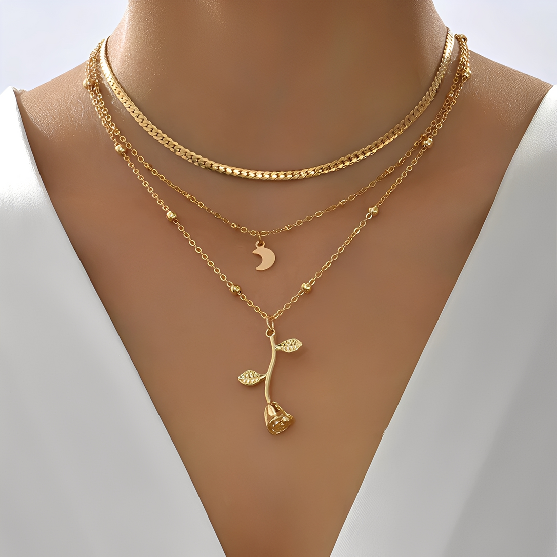 Sylvia – Necklace with Pink Pendant and Gold Moon