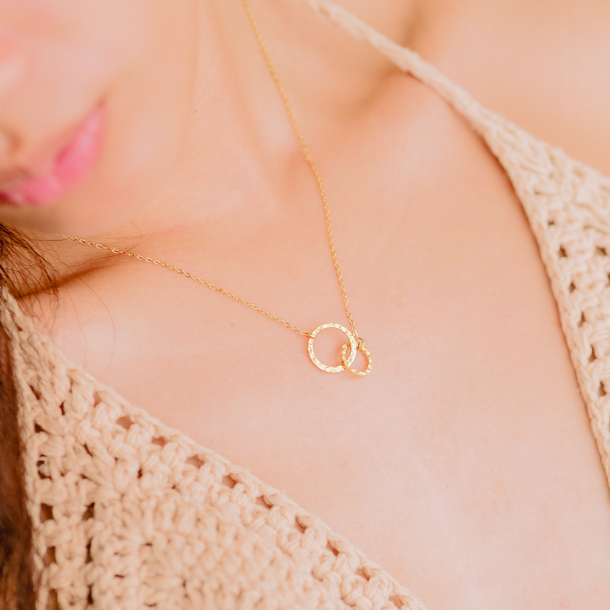 Isabelle - Gold ring chain