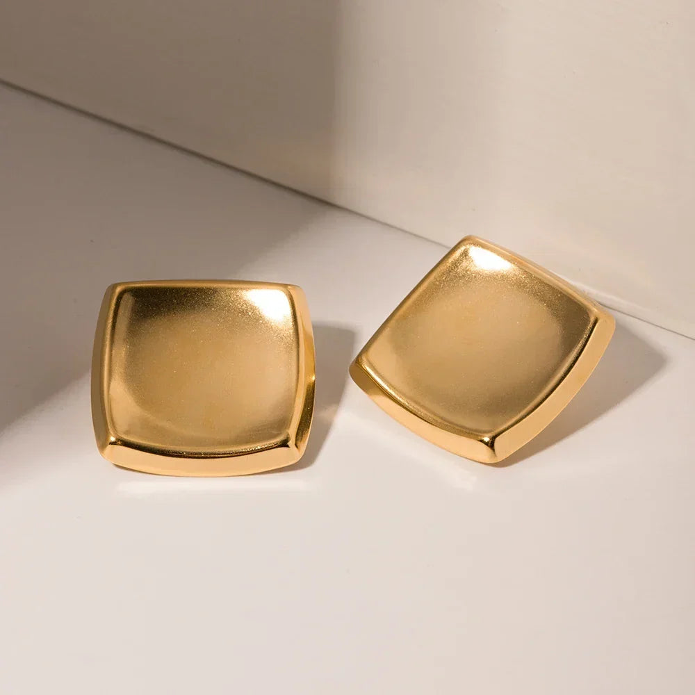 Poppy – Square Earrings