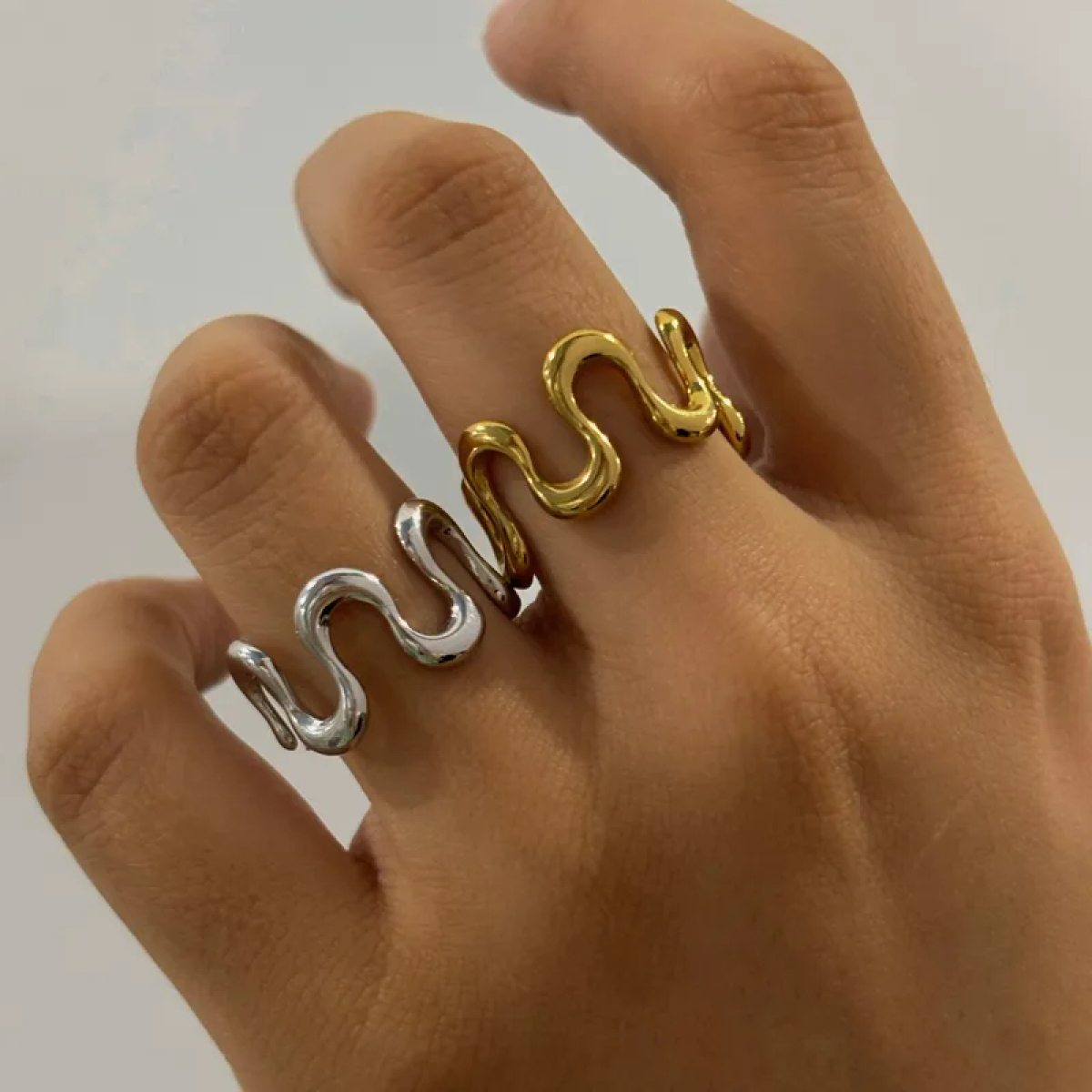 Adjustable Open Ring for Women’s with Unique Band Design