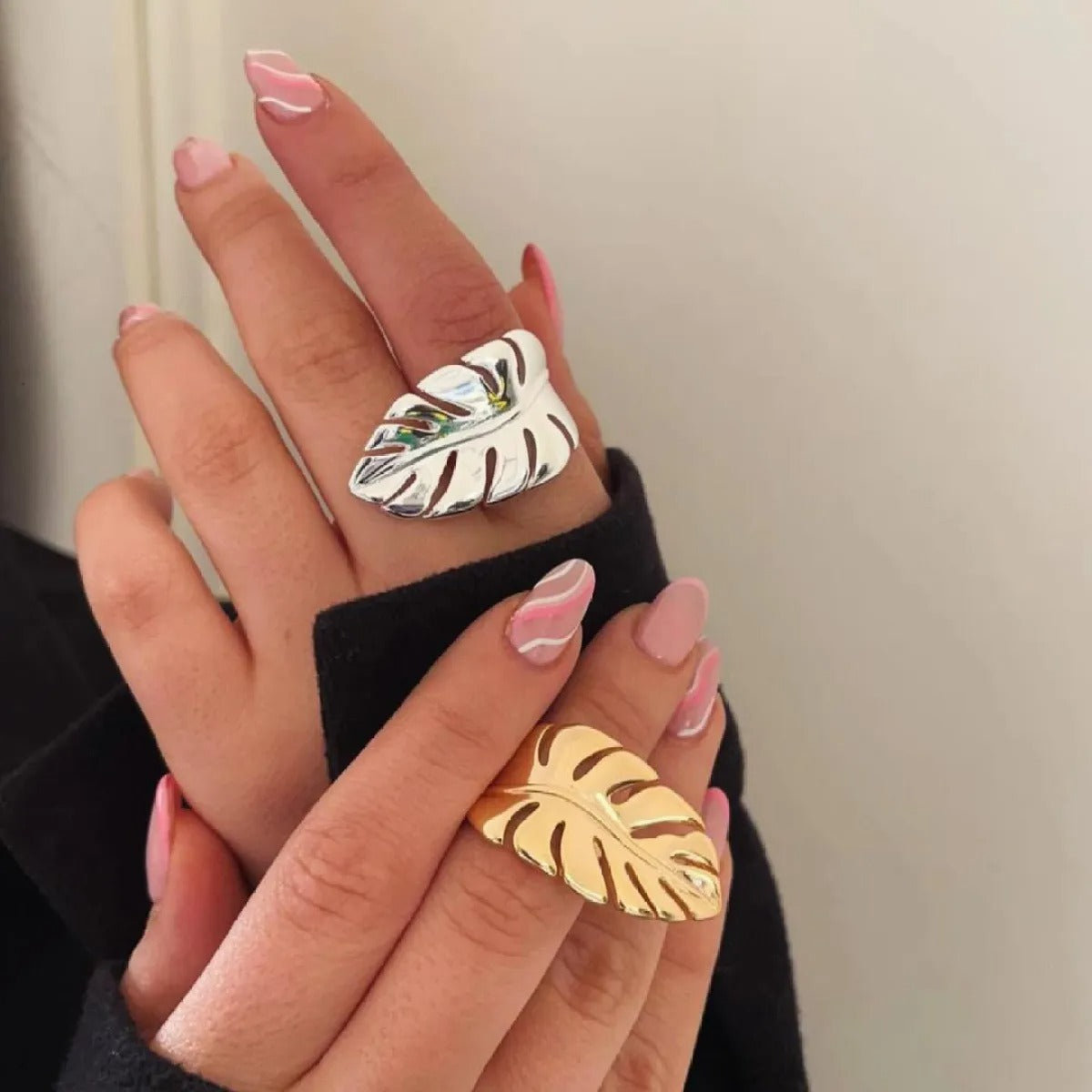 Women’s Open Leaf Ring with Natural Form and Textured Surface