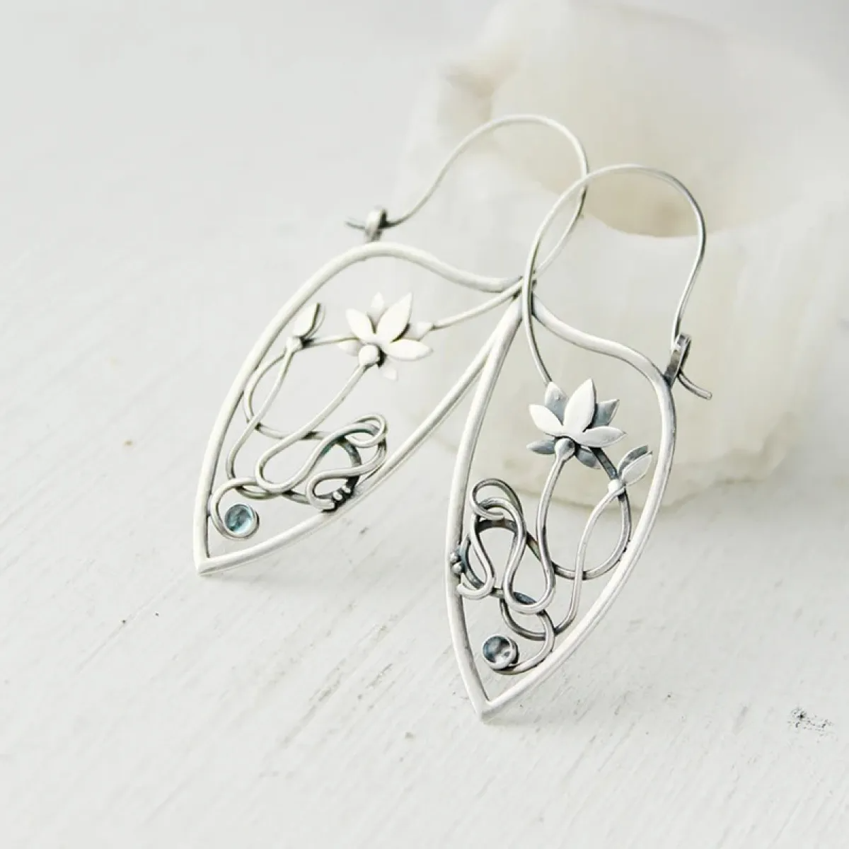 Women's Lotus Flower Drop Earrings Featuring Leaf-Inspired Frame and Elegant Line Design
