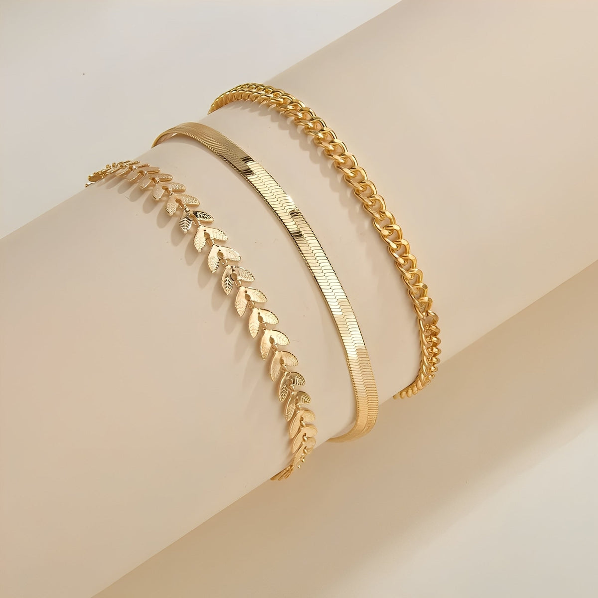 Odelia – Chic Gold-Tone Ankle