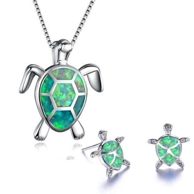 Kailea – Silver-tone turtle jewelry set featuring shimmering stone accents (necklace + earrings)