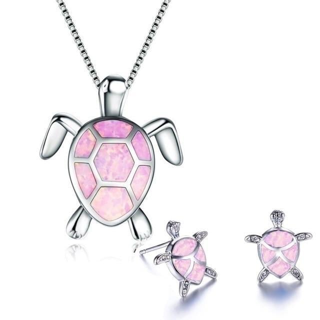 Kailea – Silver-tone turtle jewelry set featuring shimmering stone accents (necklace + earrings)